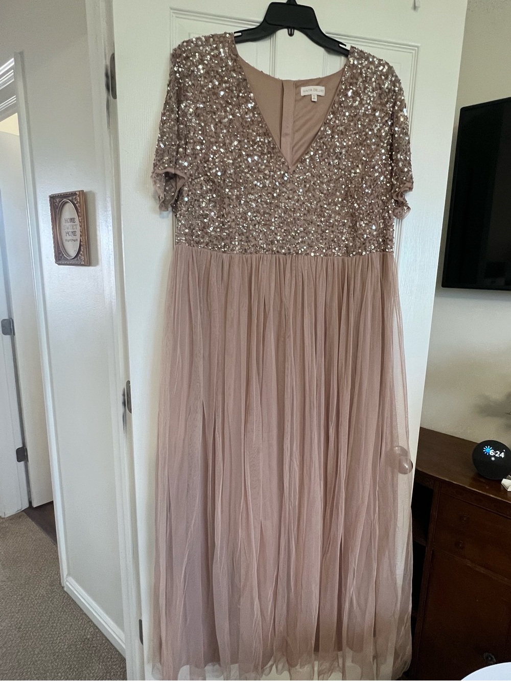 Maya Deluxe Sequin Mother of the Bride Dress – Size 22 (Blush/Nude)